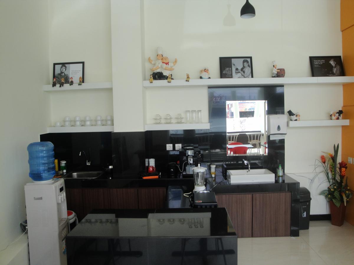 Bella Vita Hotel Kupang  Eksteriør bilde